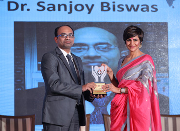 Brands Impact, Indias Best Doctors Award, IBD, Awards, Mandira Bedi, Dr. Sanjoy Biswas